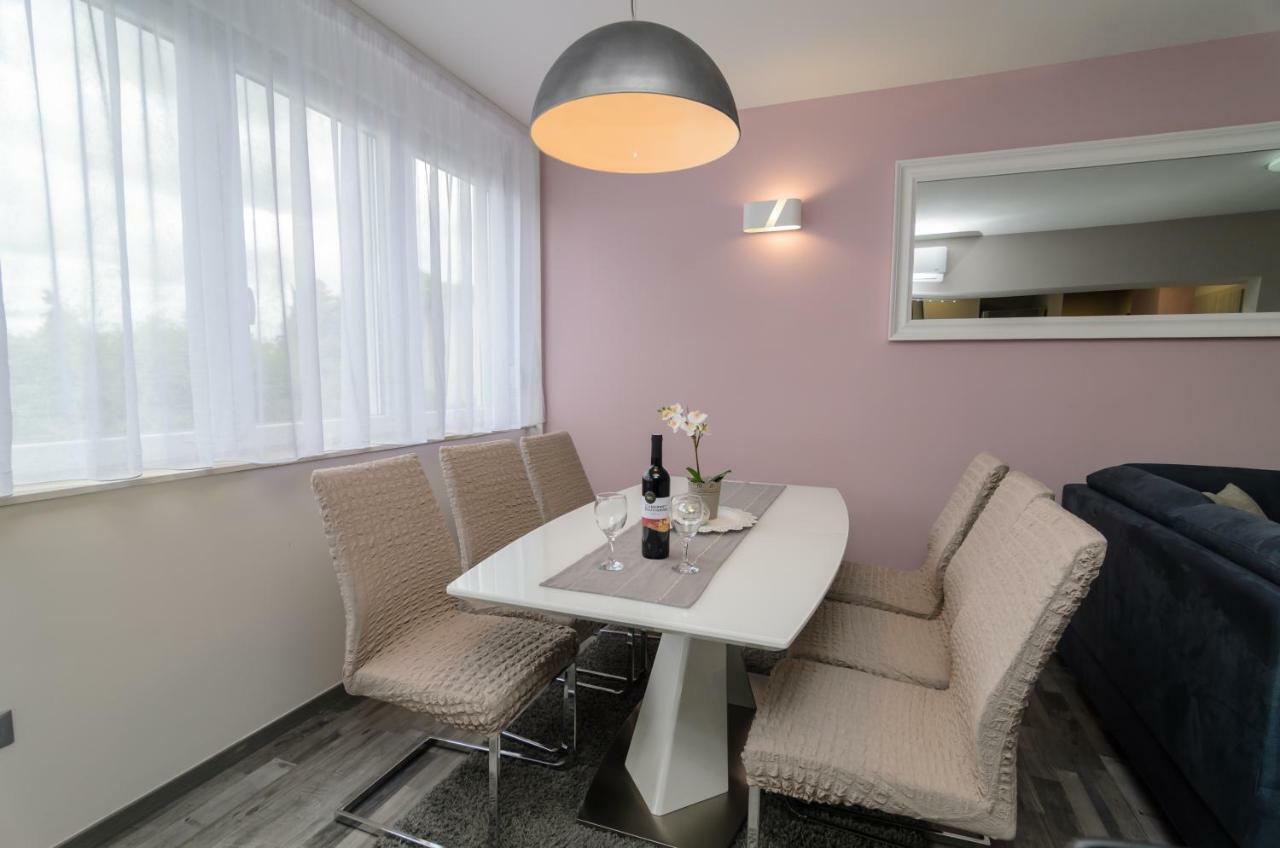 Calm Apartment & Room Zadar Buitenkant foto